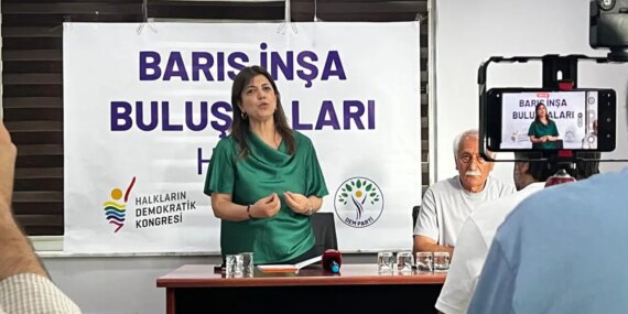 0d37a68a-e8dd-40ca-b84e-908790c217d1.jpg