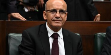 1774312088_mehmetsimsekjpg-2acKyA8VuE2nqIbZGteSeA.jpg