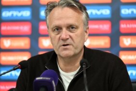 1775944566_aa202604114108336741083366zecornerkayserisporfenerbahcemacisonrasijpg-_aaQPnJbeUG1ySPOMoJV1w.jpg