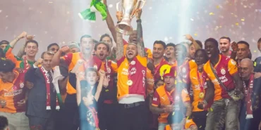 1778887207_aa202605154139705641397052galatasarayfutboltakimiramsparktasampiyonlugukutladijpg-cgqaEW1QTU2SEsKVYA.webp