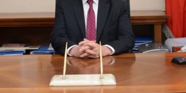 1779597127_burokratjpg-8eFV0qW0pU6oo_SSxpHdkA.jpg