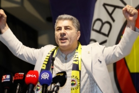 1780417085_aa202605314154295241542948fenerbahcebaskanadayihakansafibodrumdakongreuyelerivetaraftarlarlabulustuj.jpeg
