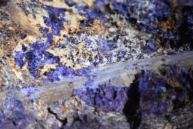 1781306347_mineraljpg-q7V-UbPmPUKLjLErq2bxsg.jpg