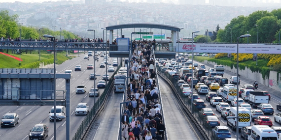 1781310008_trafikjpg-Ud57uqvqPEaakR9X6OIBHw.jpg
