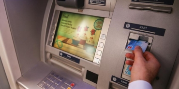 1782217703_atm-para-cekmejpg-NhdI9c3FE0ukqtA26VrY7Q.jpg