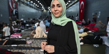 18-yil-sonra-yine-tahliye-gemisinde-9amFWE8x.jpg