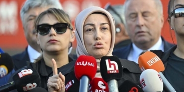 ayse-atesten-bahceliye-pensilvanya-yaniti-mhpyi-isaret-etti-ucu-balgata-cikti-DbDR3j3x.jpg