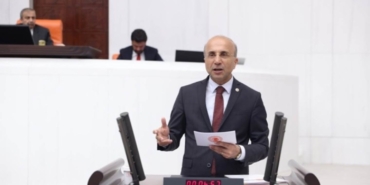 chpli-gencten-omkde-ataturk-yok-elestirisi-bu-kadar-mi-rahatsiz-oluyorsunuz-7hBxPcPF.jpg