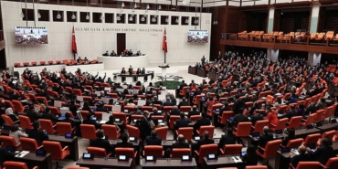 erdoganin-sozlerinin-ardindan-mecliste-kapali-oturum-milli-savunma-bakani-bilgilendirme-yapacak-K7TvidgK.jpg