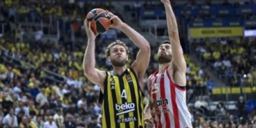 fenerbahce-euroleaguee-galibiyetle-basladi-olympiakos-evine-eli-bos-donuyor-FwkHH9sy.jpg