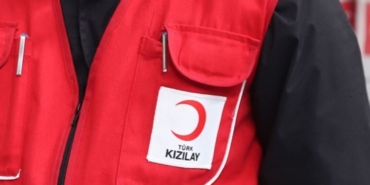 kizilayin-6-araclik-ihalesinde-yok-yok-5-milyonluk-arabalari-12-13-milyona-getiriyorlar-klCKmtNj.jpg