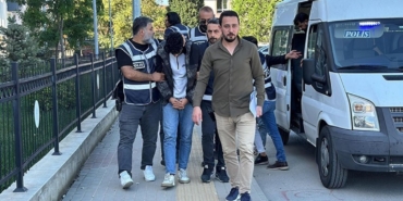 sorusturmada-ikinci-operasyon-bartinda-35-milyon-liralik-dolandiricilik-5-tutuklama-fjZLavVj.jpg