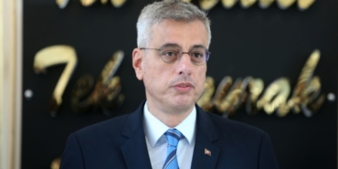 bebekler-olurken-komisyon-kurmuslar-Skvfv4hw.jpg