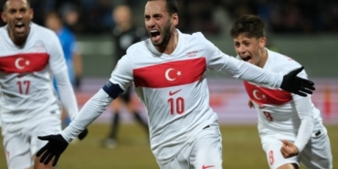 bizim-cocuklar-izlandadan-3-puanla-donuyor-izlanda-2-4-turkiye-rvzaabln.jpg