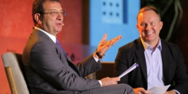 bloomberg-citylab-2024-zirvesi-imamoglu-gunumuzun-otoriter-politikacilari-toplumsal-bolunmeleri-istismar-ediyor-demokratik-kurumlarin-s2hma1cj.jpg