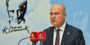 chpden-bahceliye-ocalan-tepkisi-dun-ip-atiyordu-bugun-umut-hakkinda-bahsediyor-VzaJIFha.jpg