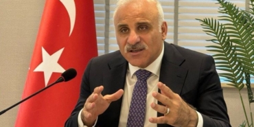diyarbakirda-valilik-mitingi-yasakladi-dem-parti-cagri-yapti-vali-murat-zorluoglundan-uyari-geldi-iej1w55I.jpg