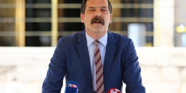 erkan-bastan-sermaye-elestirisi-gozumuzun-icine-baka-baka-butun-ulkeyi-soyuyorlar-2KnrWJKc.jpg