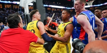 euroleague-macinda-gerginlik-yasamislardi-tarik-biberovicten-elijah-bryantin-aciklamalarina-yanit-KyOFDV1D.jpg