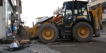 is-makinesi-7-araci-bicti-cok-sayida-yarali-var-V6fQUzJm.jpg