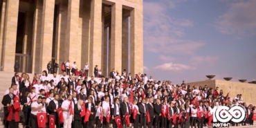 koton-cumhuriyetin-101-yilini-coskulu-bir-konserle-kutluyor-uwSPjOFd.jpg