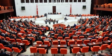 kredi-kartlarindan-savunma-sanayi-fonu-icin-yillik-ucret-alinacak-DYbcAtKh.jpg