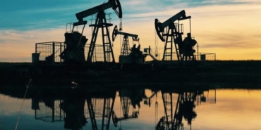 kuresel-petrol-arzinda-buyuk-dusus-eylul-ayinda-680-bin-varil-azaldi-ts1MP97y.jpg