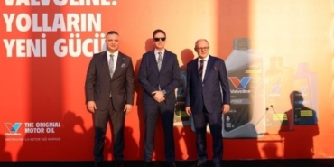 m-oil-ve-valvoline-izmirde-uretime-basliyor-SQq8HsLS.jpg