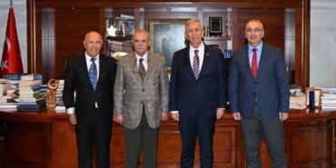 mansur-yavas-turkiyede-sistemin-bozuldugunu-belirtti-liyakatsiz-atamalari-elestirdi-qHSum3yE.jpg