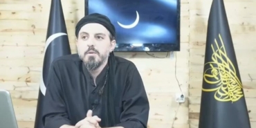 mehdilik-ilan-etti-ulusa-seslendi-mustafa-cabuk-ve-muritlerine-gozalti-CShuBJJF.jpg