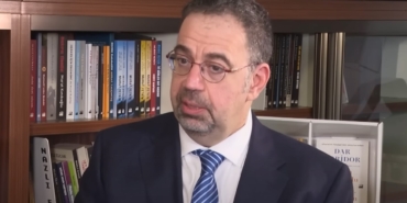 nobel-kazanan-daron-acemoglu-gecen-yil-uyarmisti-asgari-ucreti-artirarak-fakirlikten-cikamayiz-SOBiEOZN.jpg