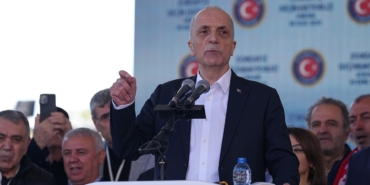 turk-is-baskanindan-iktidara-sert-cikis-sizin-oy-makineniz-degiliz-ayaginizidenkalin-EpwUIH6d.jpg