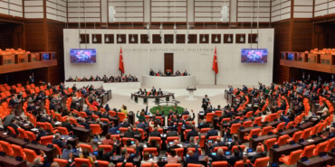 yenidogan-cetesi-onerisi-akp-ve-mhp-oylariyla-reddetti-ghOSv1jx.jpg