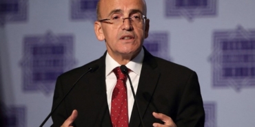 hazine-ve-maliye-bakani-simsekten-asgari-ucret-icin-rekabet-cagrisi-duyarli-olacaklarina-eminim-BkLeli4m.jpg