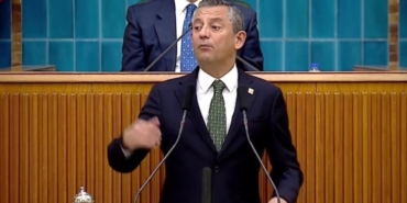 son-dakika-ozgur-ozelden-bahcelinin-ocalan-cagirisina-ilk-yanit-el-yukseltiyorum-devlet-bey-hodri-fgTi2lj9.jpg