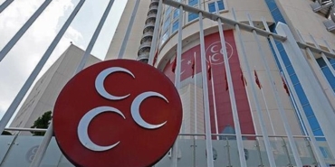 ahmet-ozere-gozalti-sonrasi-mhpden-ilk-aciklama-kandildeki-teroristlere-peskes-cektigi-ayyuka-cikti-nWDSi29B.jpg