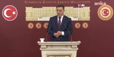 akpli-vekil-partisine-isyan-etti-bazi-seyler-beni-cok-uzuyor-DTJinhUg.jpg