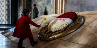 atam-rahat-uyu-emanetinin-bekcisiyiz-QfTskXXe.jpg