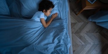 cocugunuz-gece-teroru-yasiyor-olabilir-ciltte-kizariklik-terleme-varsa-ccRjZ6Xe.jpg