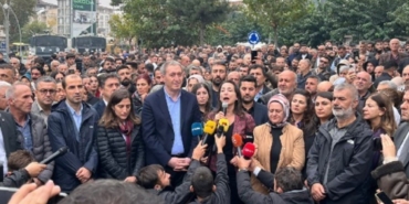 dem-partiden-kayyum-tepkisi-biz-mesaji-aldik-rSXTfRxE.jpg