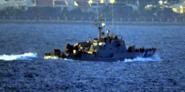 insan-kacakcisi-silah-zoruyla-gocmenleri-deniz-atti-4-kisi-oldu-r2mVPF2y.jpg
