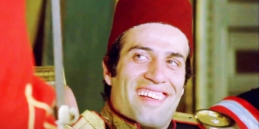 kemal-sunal-80-yasinda-atamin-vefat-ettigi-gunde-dogum-gunu-kutlayamam-MsZ4lZ62.jpg