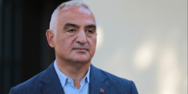 kultur-ve-turizm-bakani-ersoy-antalyada-yuksek-sezon-15-kasima-kadar-uzadi-V1LcGtF6.jpg