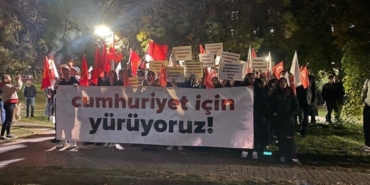 odtu-cumhuriyet-icin-yurudu-ilerici-bir-cumhuriyeti-savunmak-gorevimizdir-q324zvdS.jpg