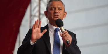 son-dakika-esenyurtta-kayyum-mitingi-ozgur-ozel-konusacak-FVtDaBqv.jpg