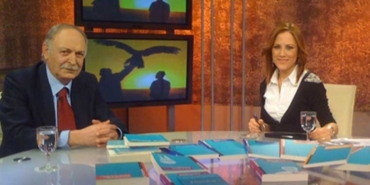 yazar-dursun-yildirim-hayatini-kaybetti-vvK2Z9ZN.jpg