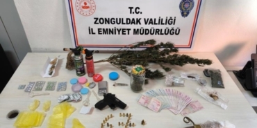 zonguldakta-uyusturucu-operasyonu-18-supheli-yakalandi-INmTuGBV.jpg