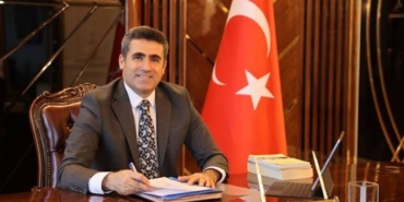 akpli-baskan-44-sirket-calisanini-belediyede-personel-yapmis-X1TCLsAU.jpg