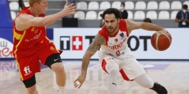 ergin-ataman-mujdeyi-verdi-shane-larkin-milli-takima-geri-donuyor-Mqum16Xb.jpg