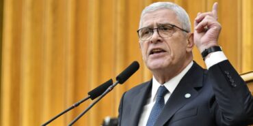 iyi-parti-asgari-ucret-icin-teklifini-acikladi-XKgvdER1.jpg